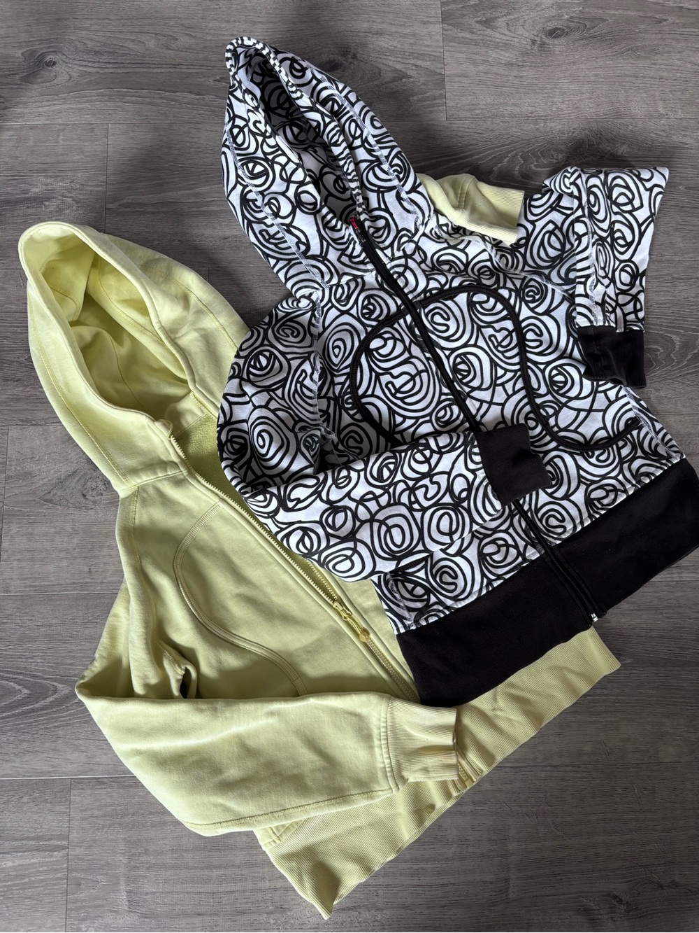 Black & White Swirl Zip Hoodie and Pale Yellow Zip Hoodie Set